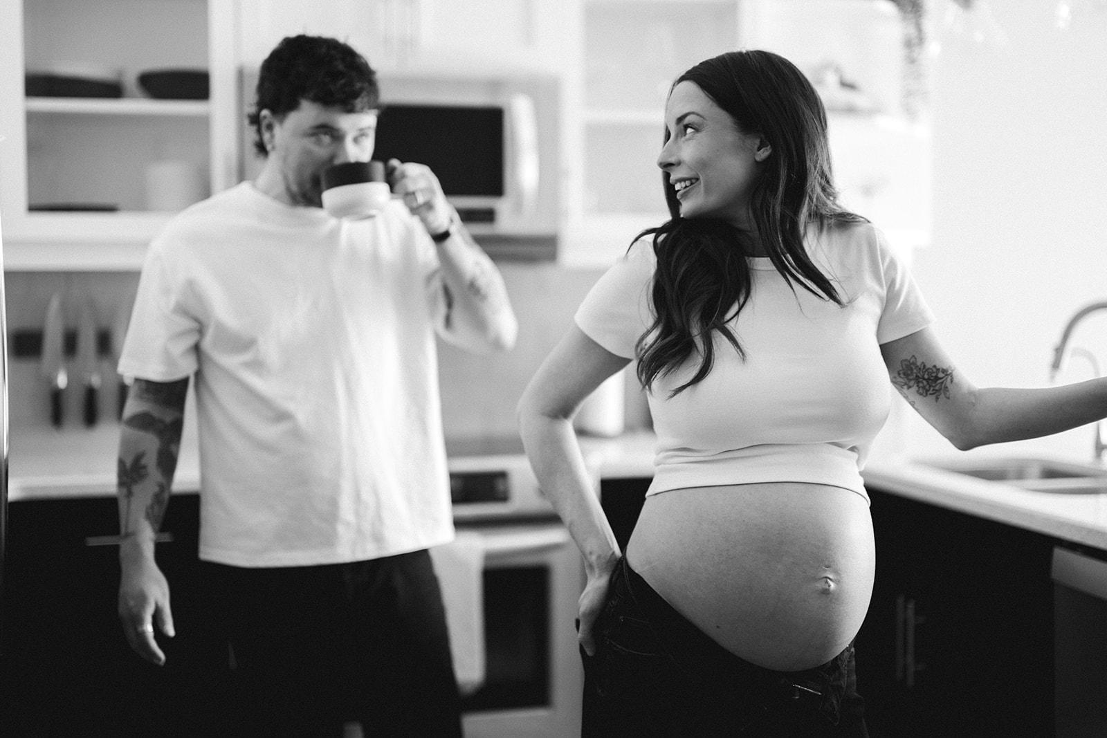 Jessi + Sam's At-Home Maternity Session